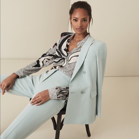 Reiss Jackets & Blazers - NWT Reiss Laura Soft blue blazer